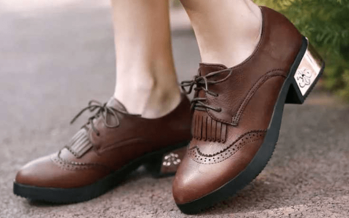 Очарование классики: ботинки оксфорды женские