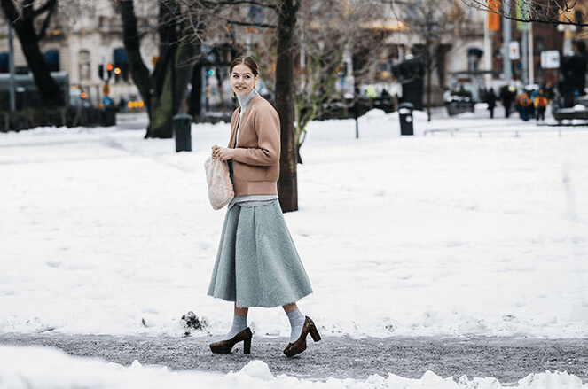 Как носить платья зимой - секреты женской красоты